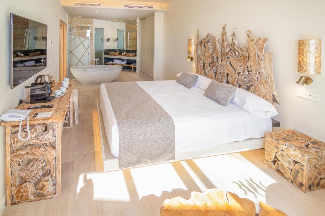 Zahara Beach & Spa By Qhotels - Adults Recommended ซาฮารา เด ลอส อาตูเนส ภายนอก รูปภาพ Deluxe room