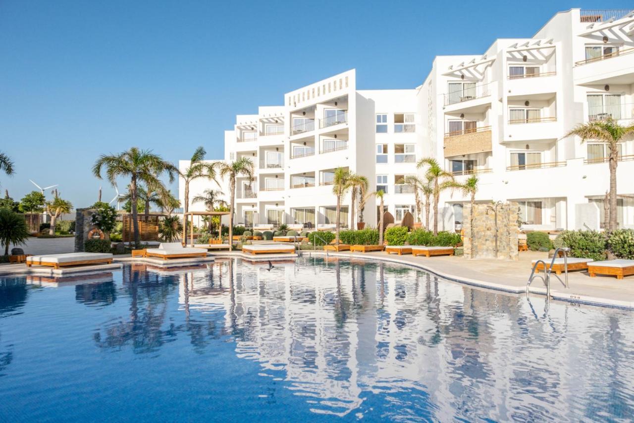 Zahara Beach & Spa By Qhotels - Adults Recommended ซาฮารา เด ลอส อาตูเนส ภายนอก รูปภาพ